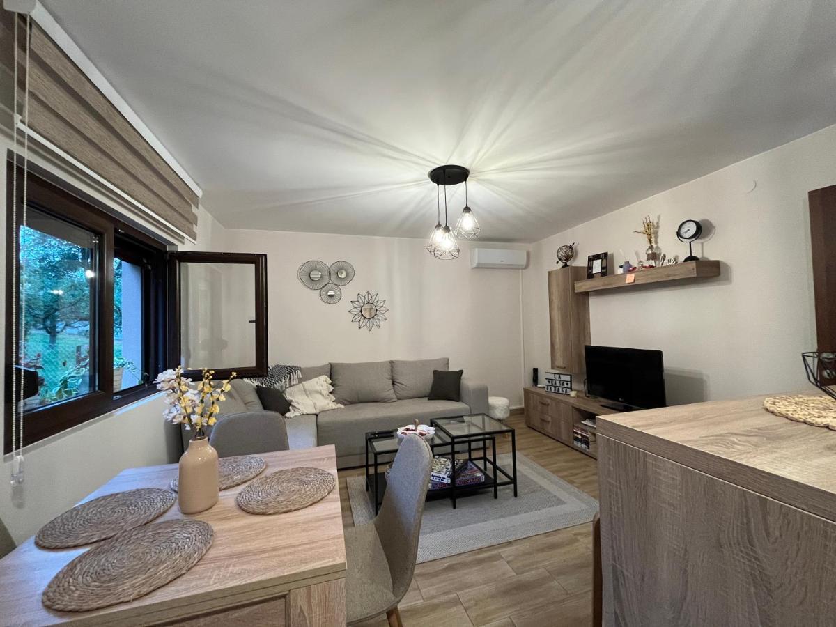 La Casa Garasa Holiday home *
