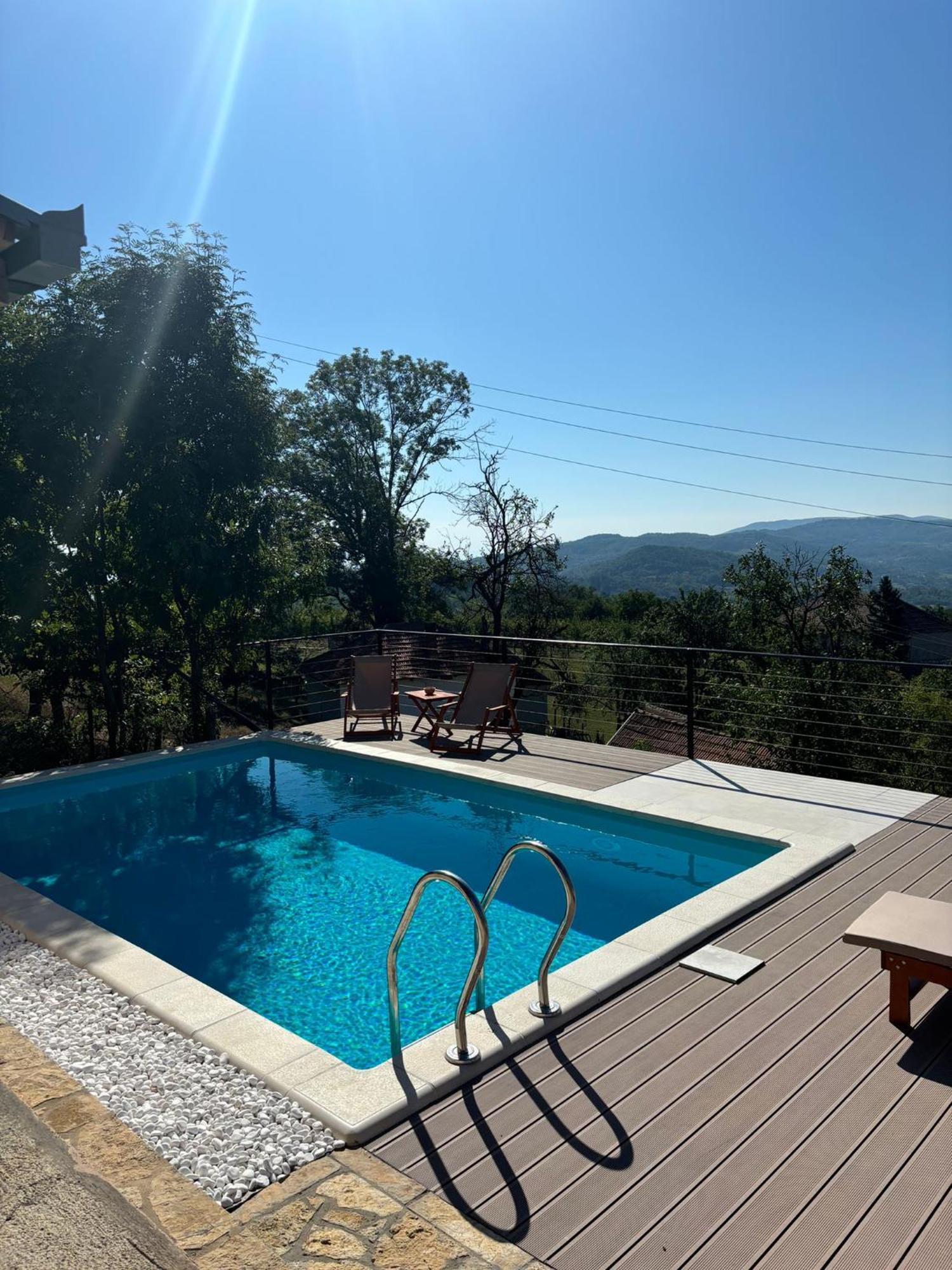 La Casa Garasa Holiday home Cacak